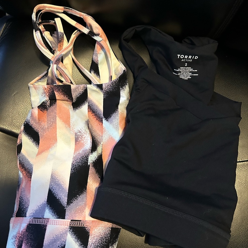 Torrid EUC Sports Bras Lot Size 2